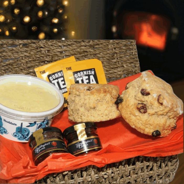 Christmas cream tea hamper for 1